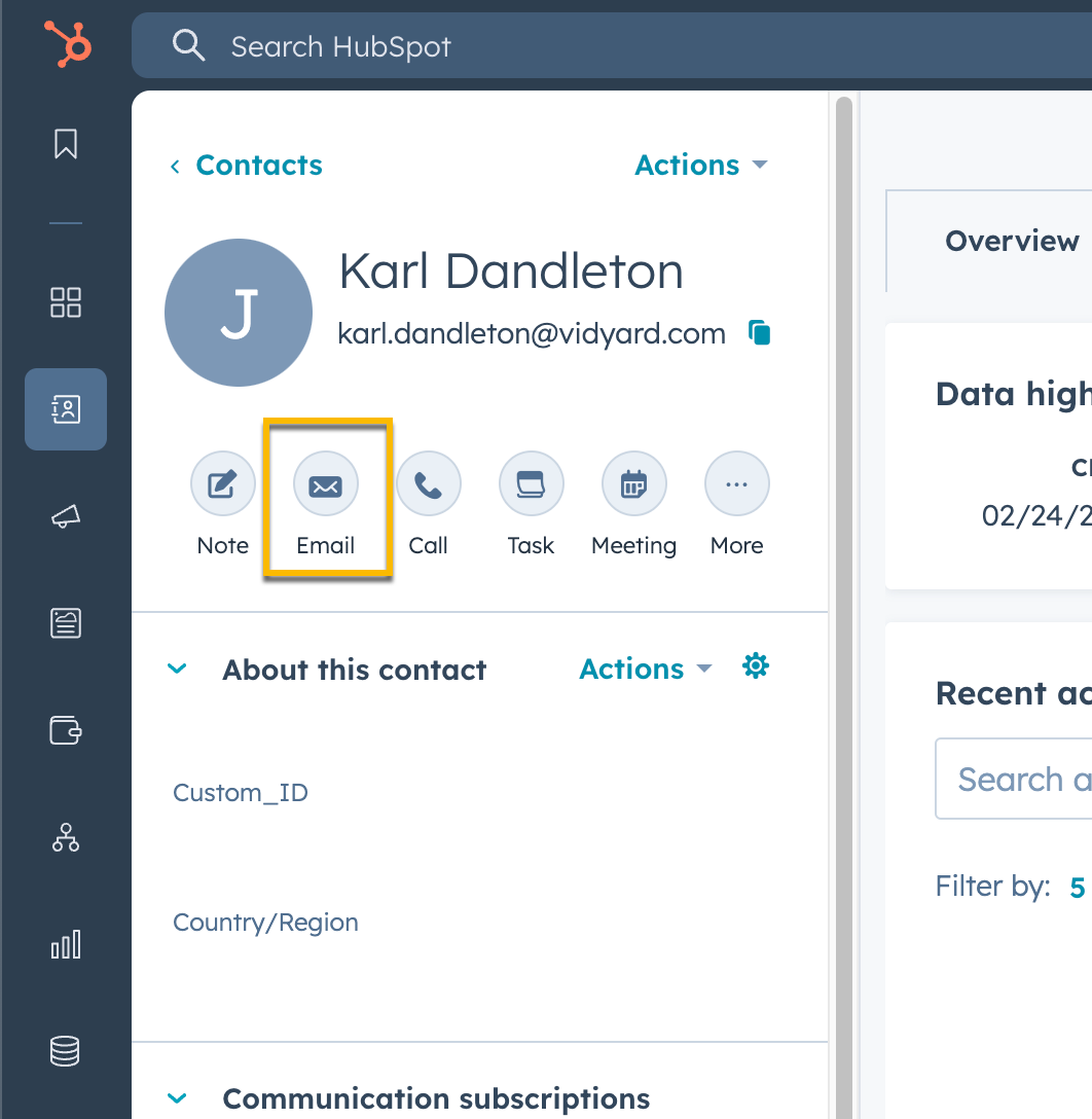 List of contacts in HubSpot with a single content email highlighted