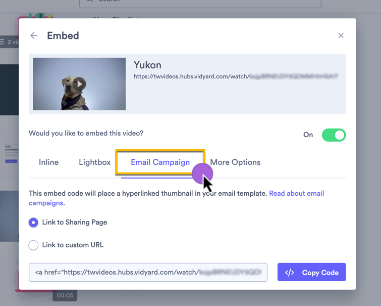 copying the email campaign embed code to add a linked thumbnail to your email templates