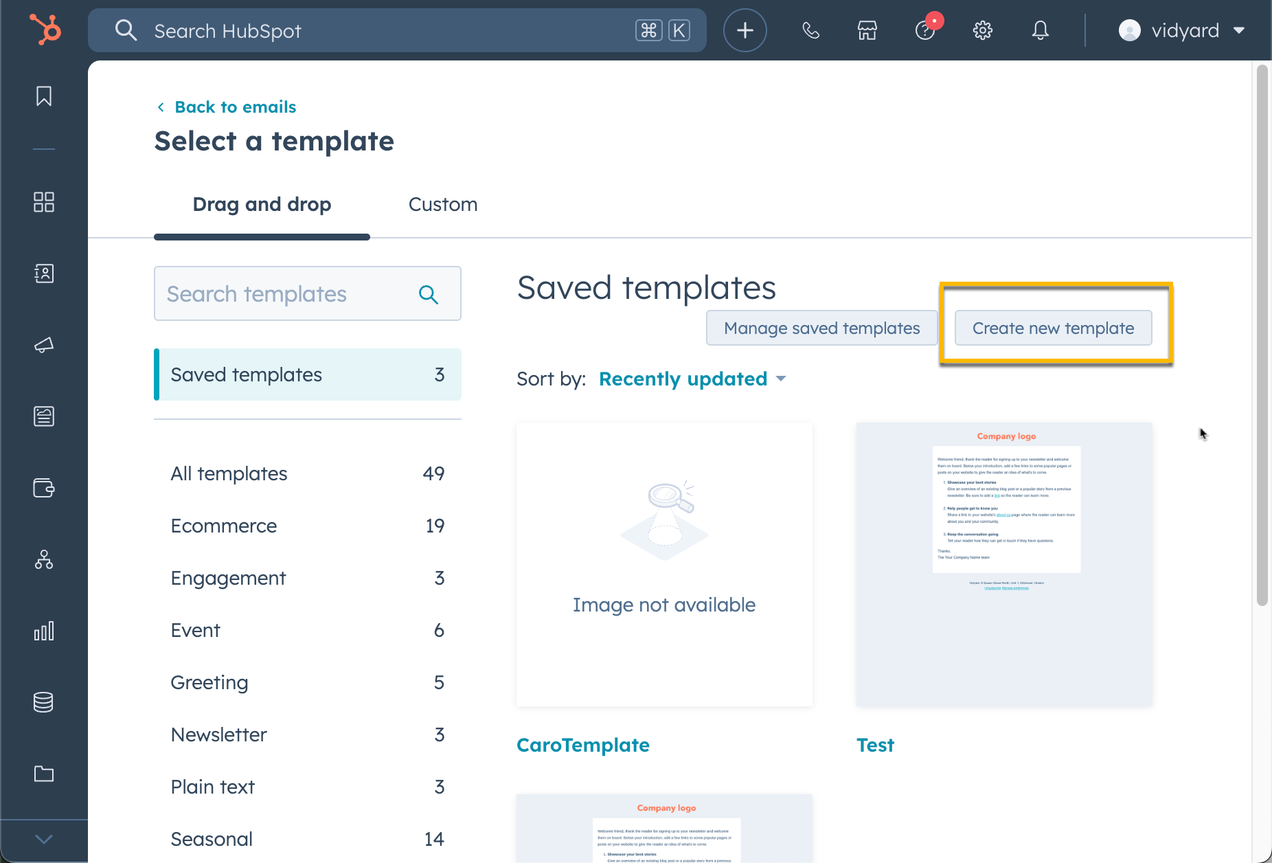 HubSpot select an email template page with option to create new template highlighted
