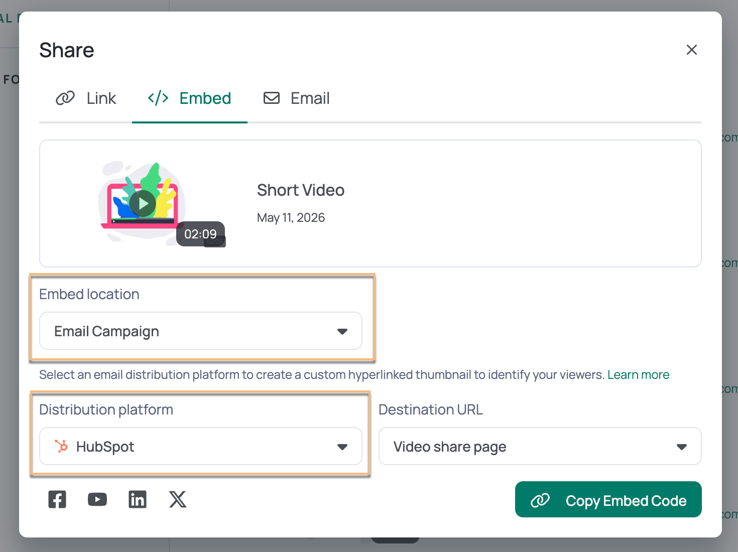 copying the email campaign embed code to add a linked thumbnail to your email templates